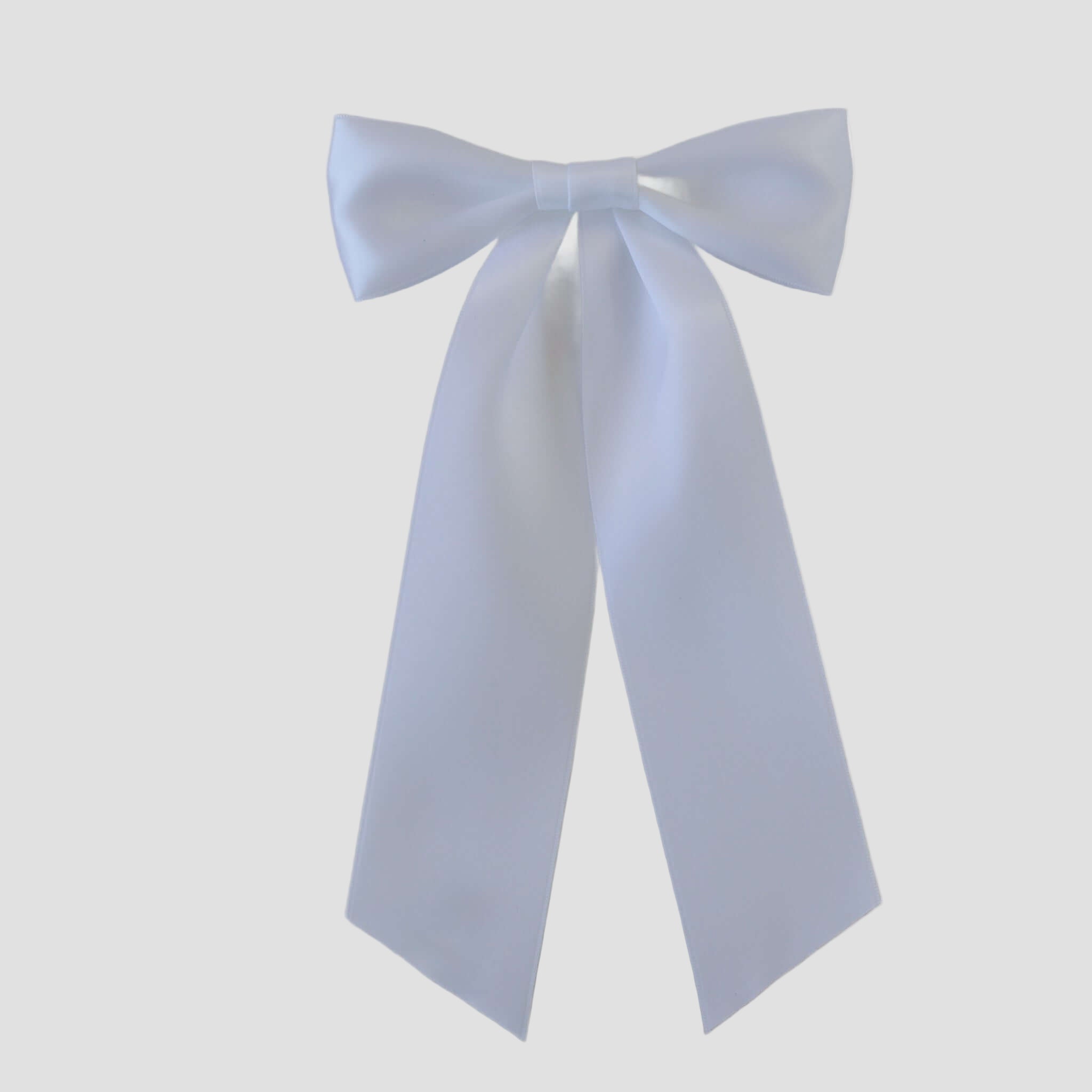 Zoe satin bow in white