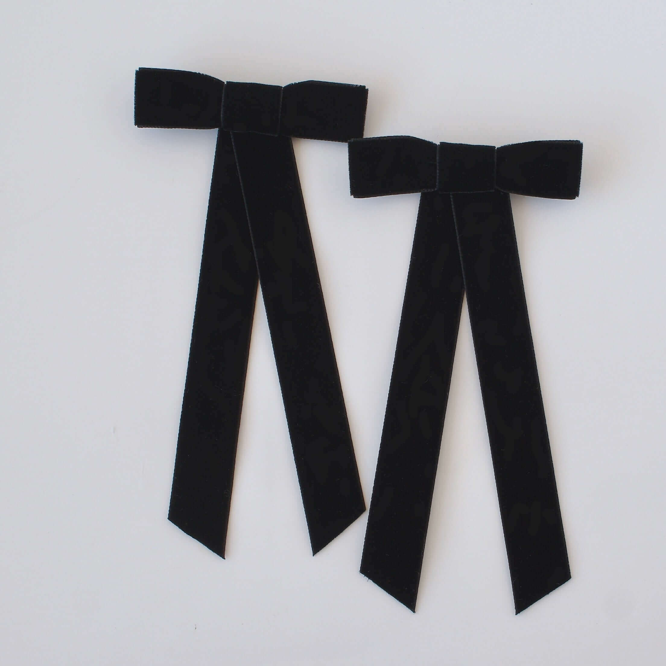 Zoe Mini Velvet Bow