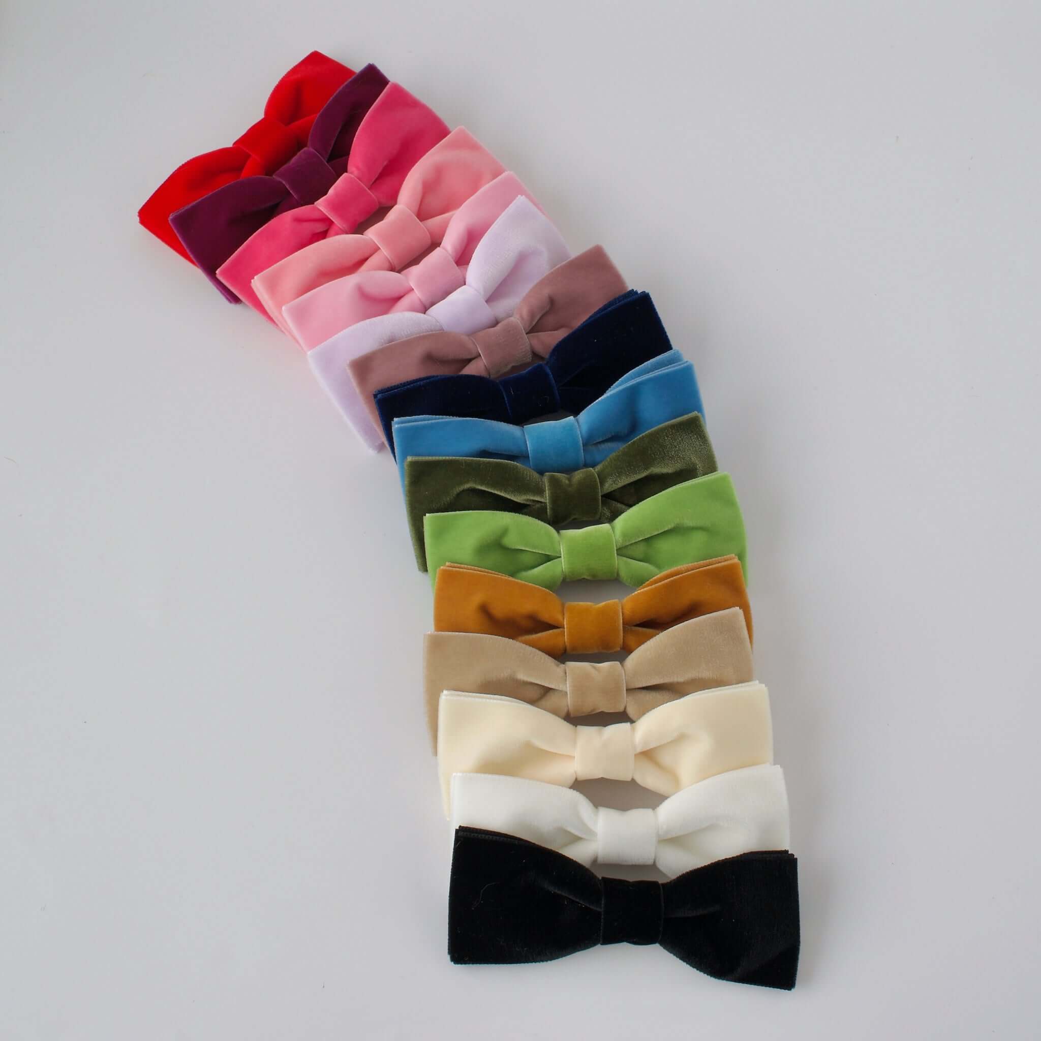 Velvet Bow-Tie | Men & Teens