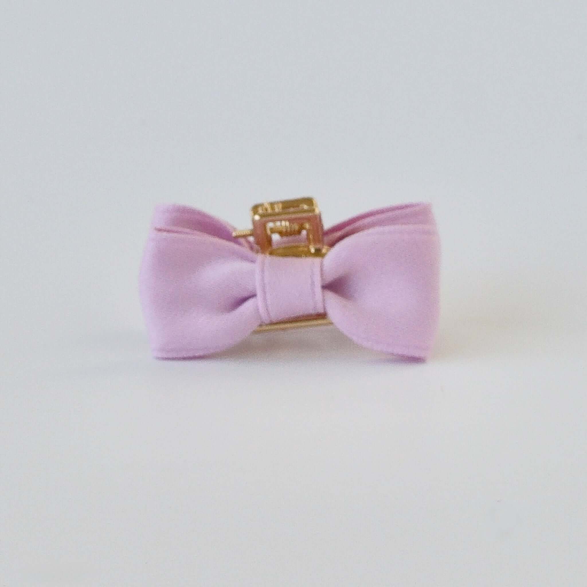 Lavender purple party claw clip. Hair bows for adults.