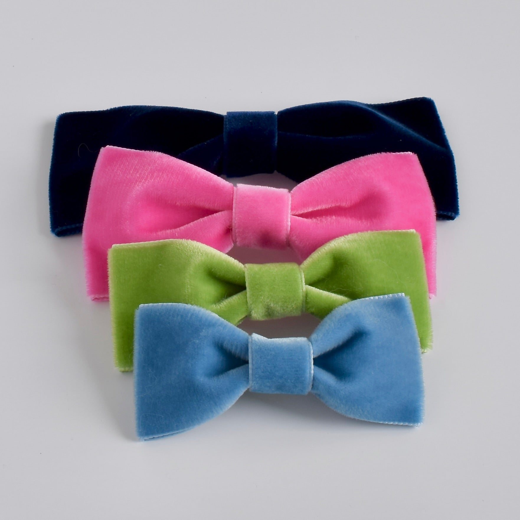 velvet bow ties in all sizes.