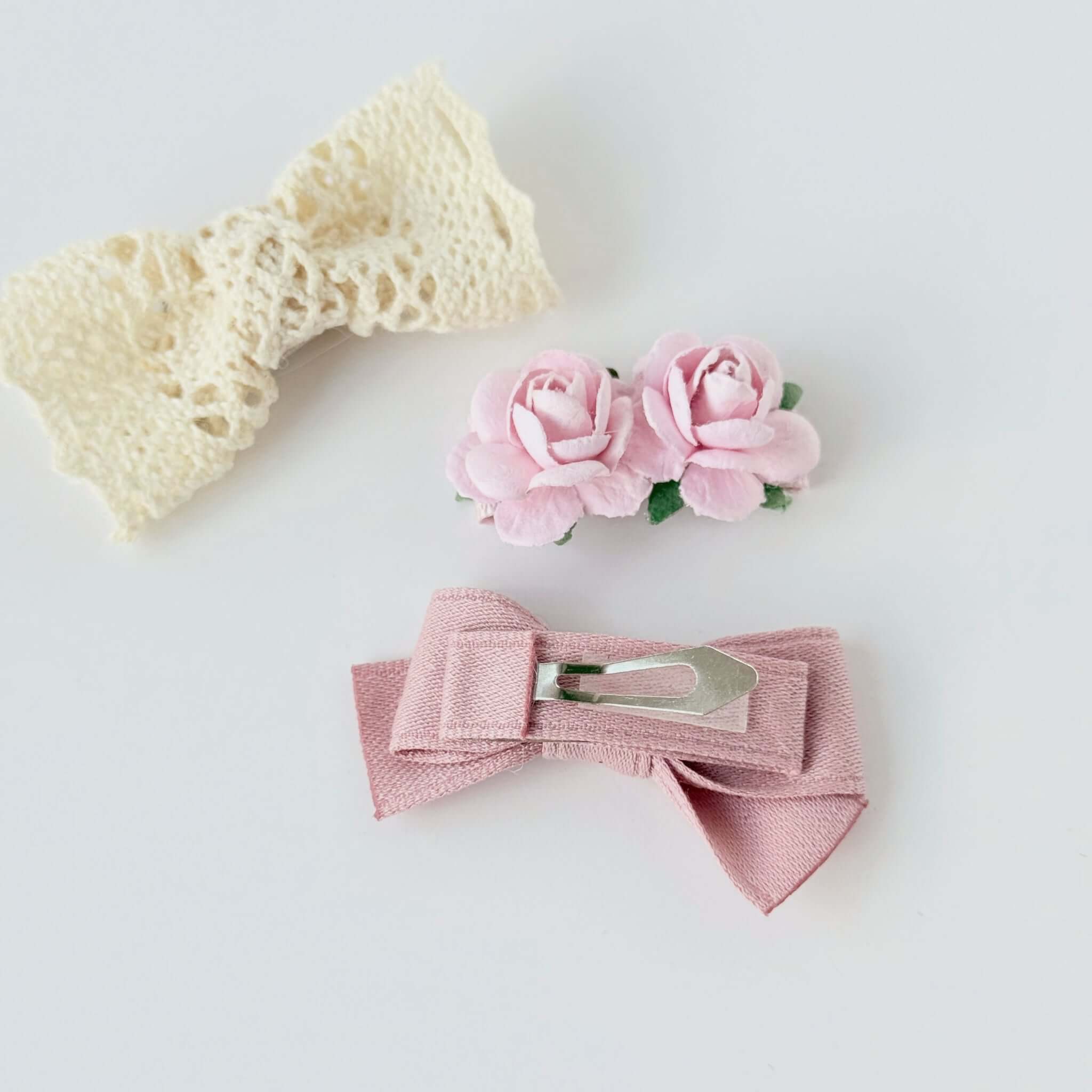 Vintage Floral Bow Set