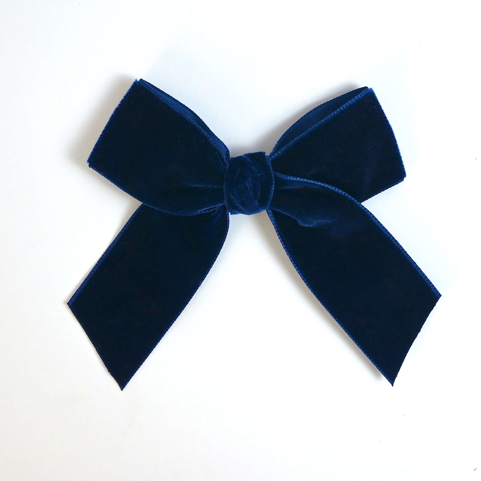 navy blue Kayla velvet bow for girls