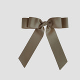Oatmeal bow on a white background